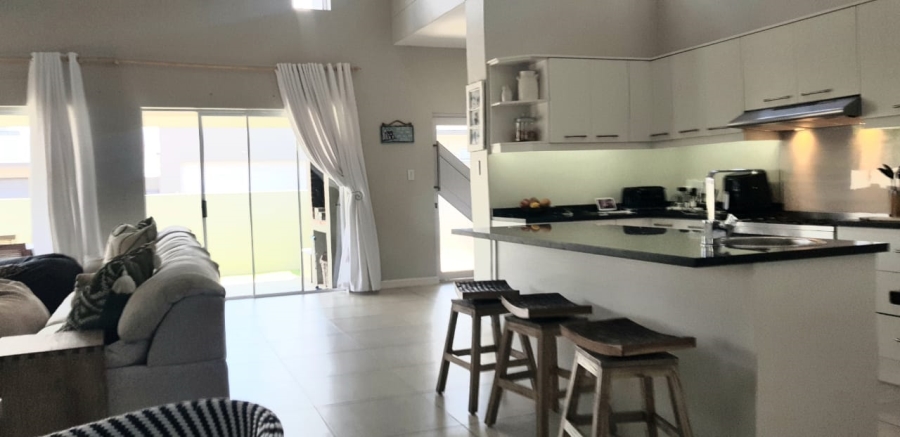3 Bedroom Property for Sale in Sunset Estate Western Cape